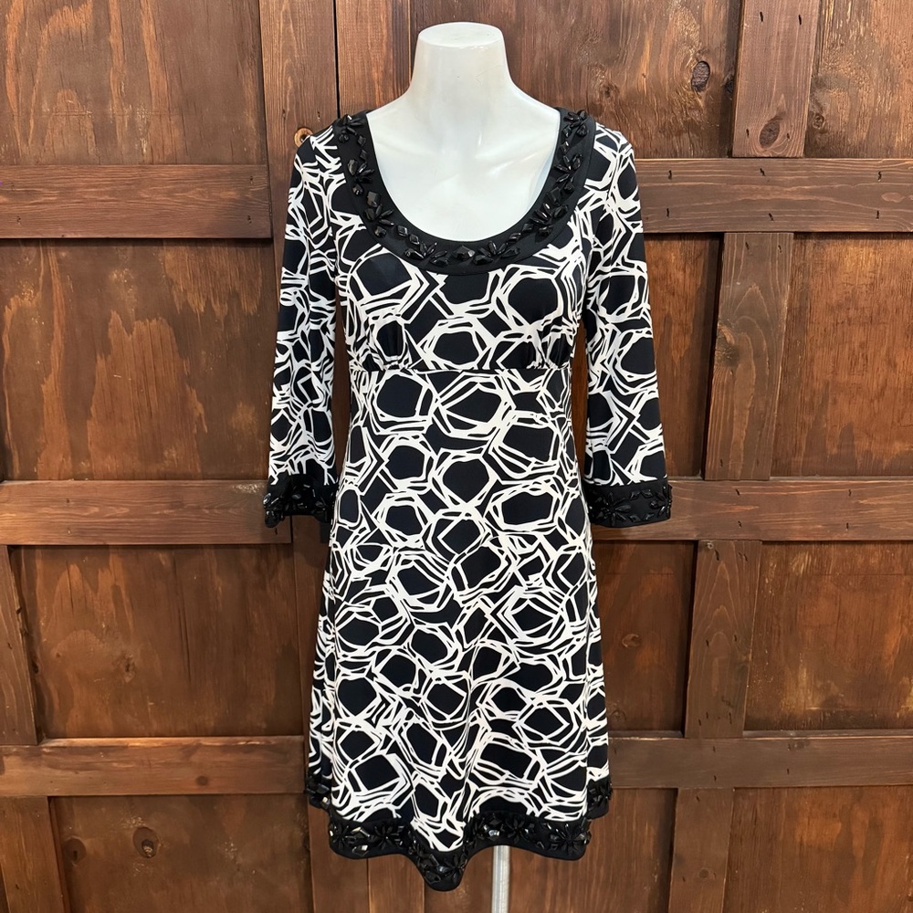 INC International Concepts Black & White Beaded Scoop Neck Long Sleeve Dress